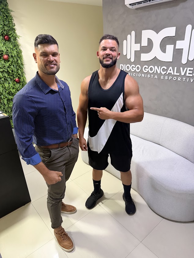 Paciente acompanhado pelo Dr. Diogo Gonçalves — consultório
